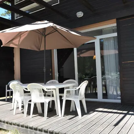 Prázdninový dům Pavillon Dans Marina Avec Piscine Collective 190260